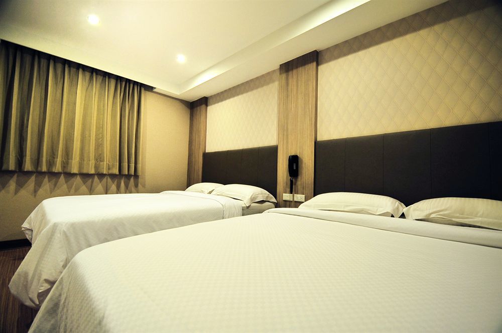 The Riverside Hotel International Kaohsiung Exterior photo